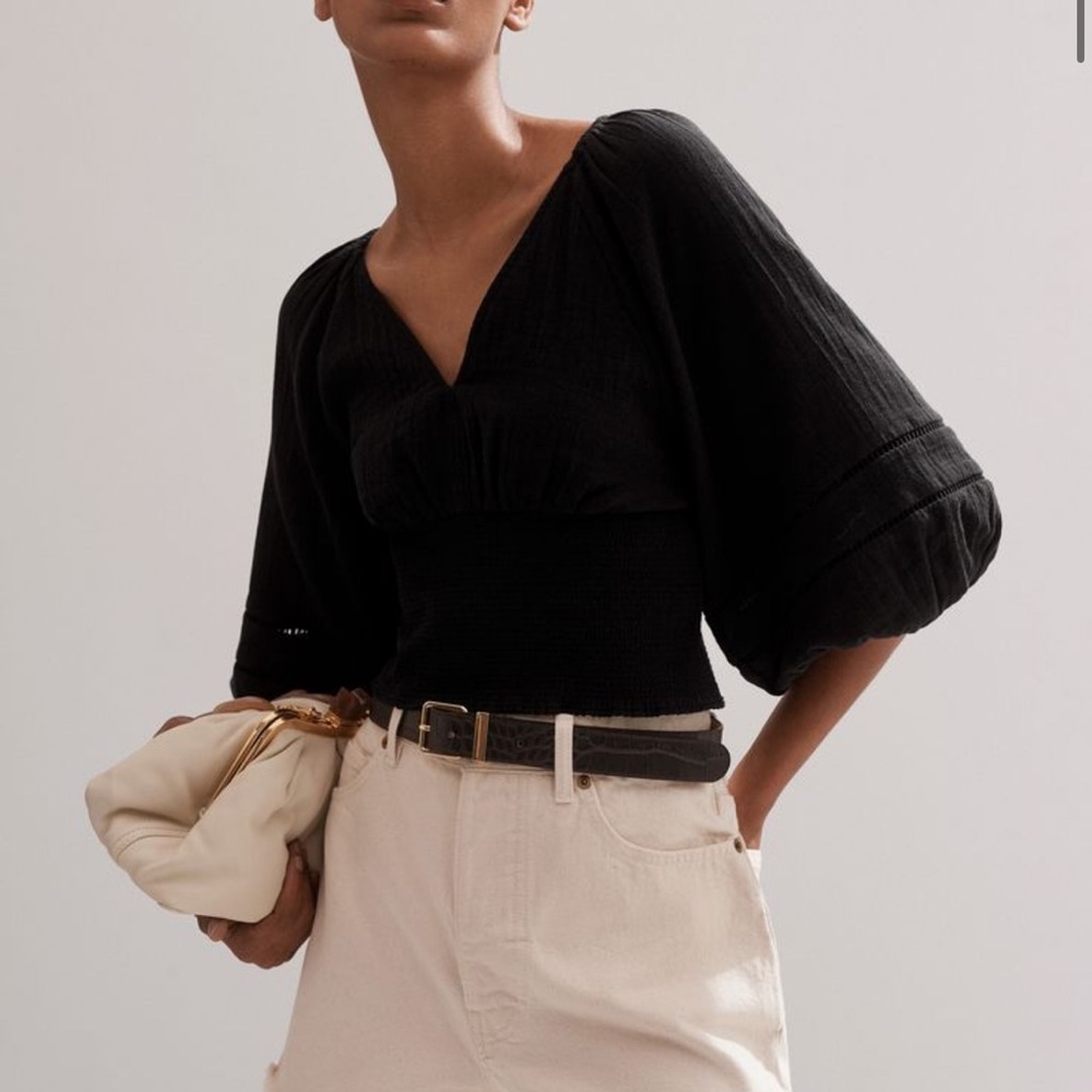 ME+EM Elegant Black V-Neck Blouse